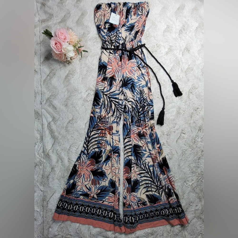 Wide leg, strapless pant suit. Tropical print